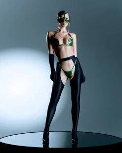 ANOESES Outfit #13 C2021